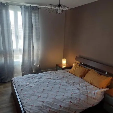 5 Personnes 52m2 Avec Grand Salon Et 1 Proche Aeroport Et Gare 公寓 *