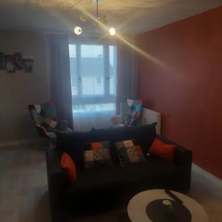 5 Personnes 52m2 Avec Grand Salon Et 1 Chambre Proche Aeroport Et Gare * Beauvais